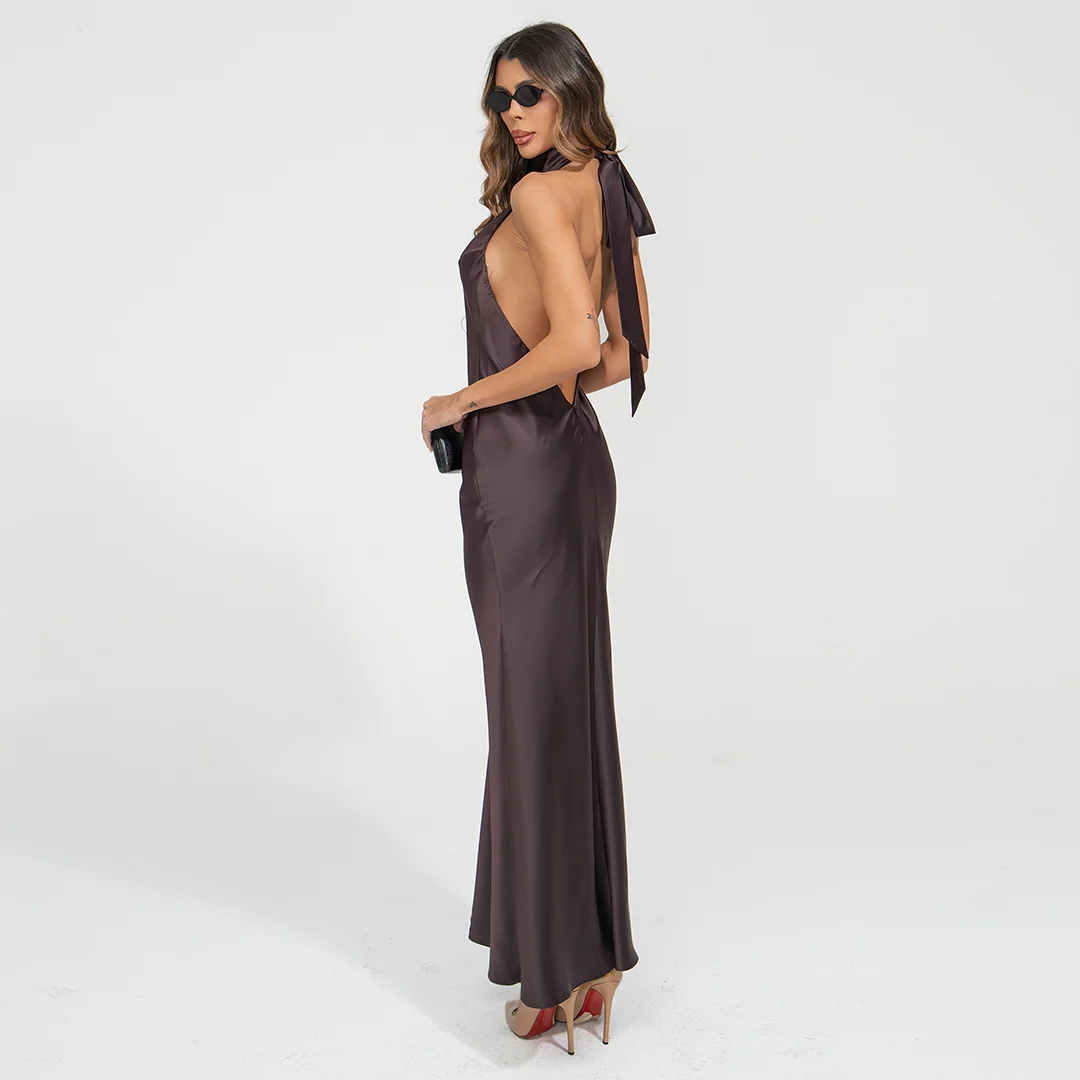 Дълга елегантна рокля с изрязан гръб Junona