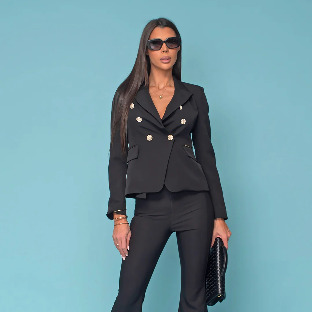 Сако с двуредно закопчаване