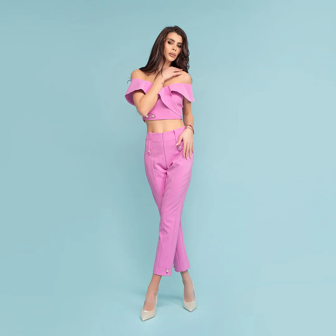 Прав панталон със скъсена кройка