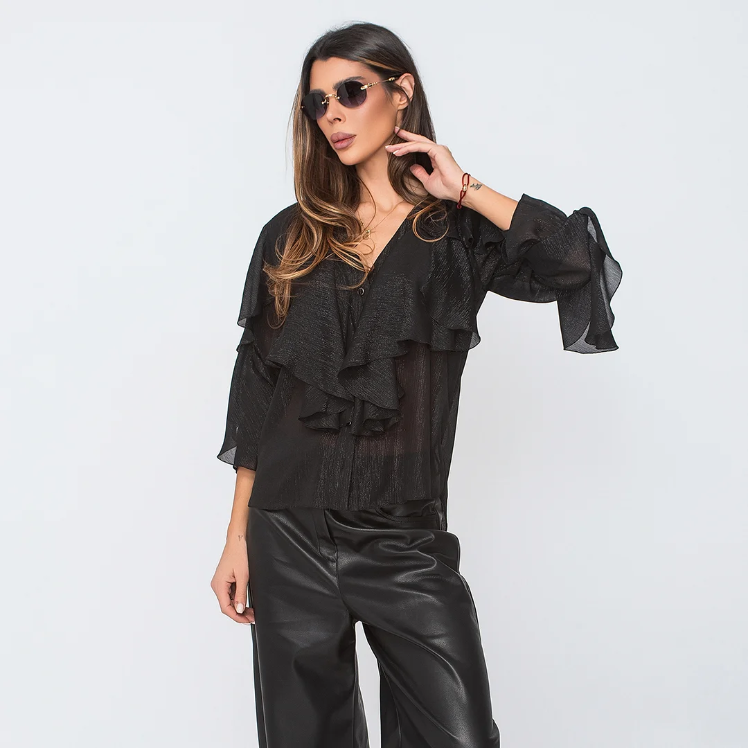 Риза с волани