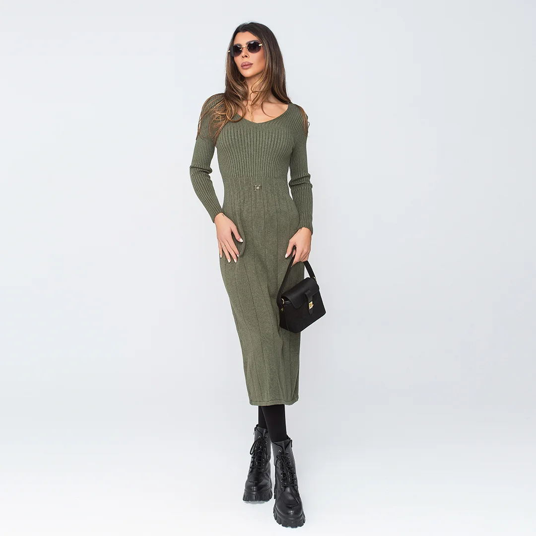 Дълга рокля от фино плетиво