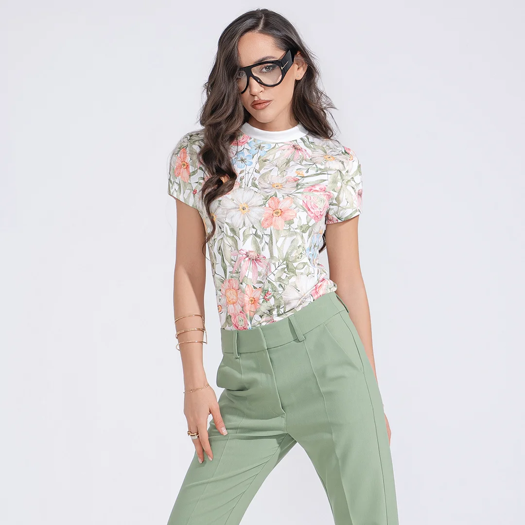 Поло с контрастен многоцветен принт Junona